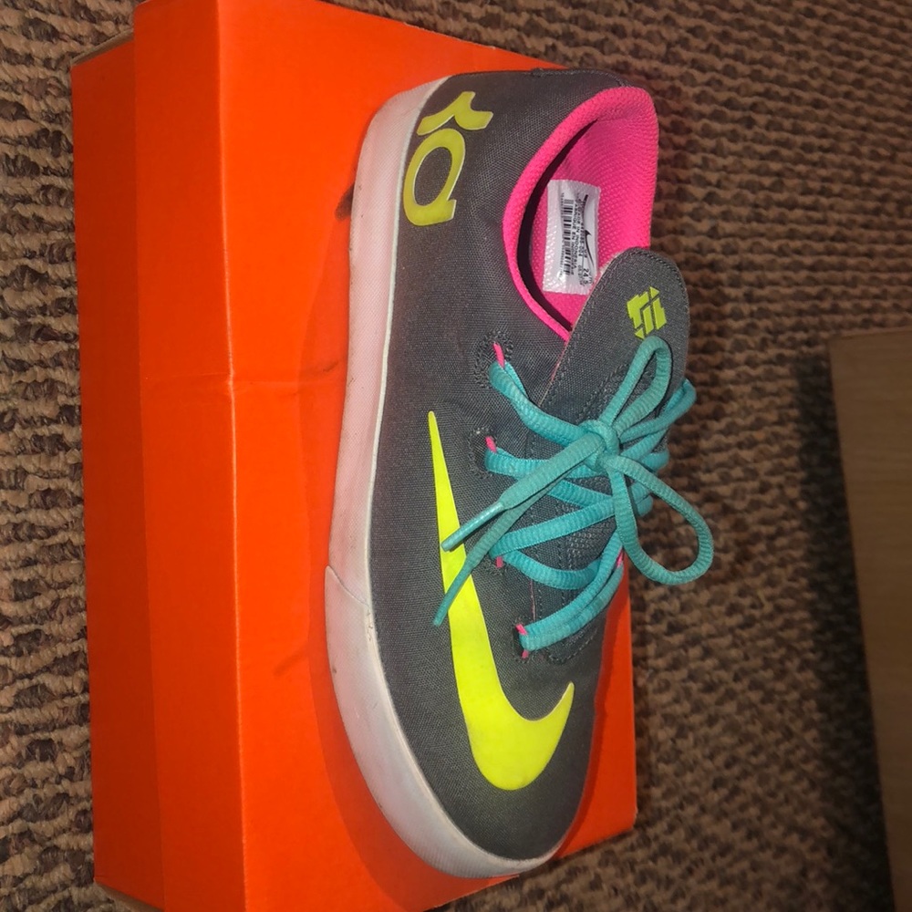 KD VI (GS).